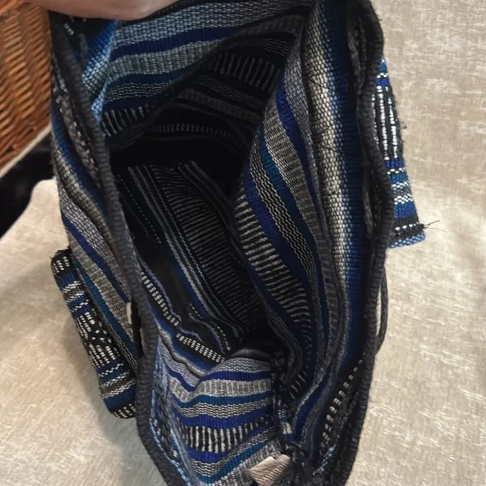 Pinzon Blue and Black Striped Backpack